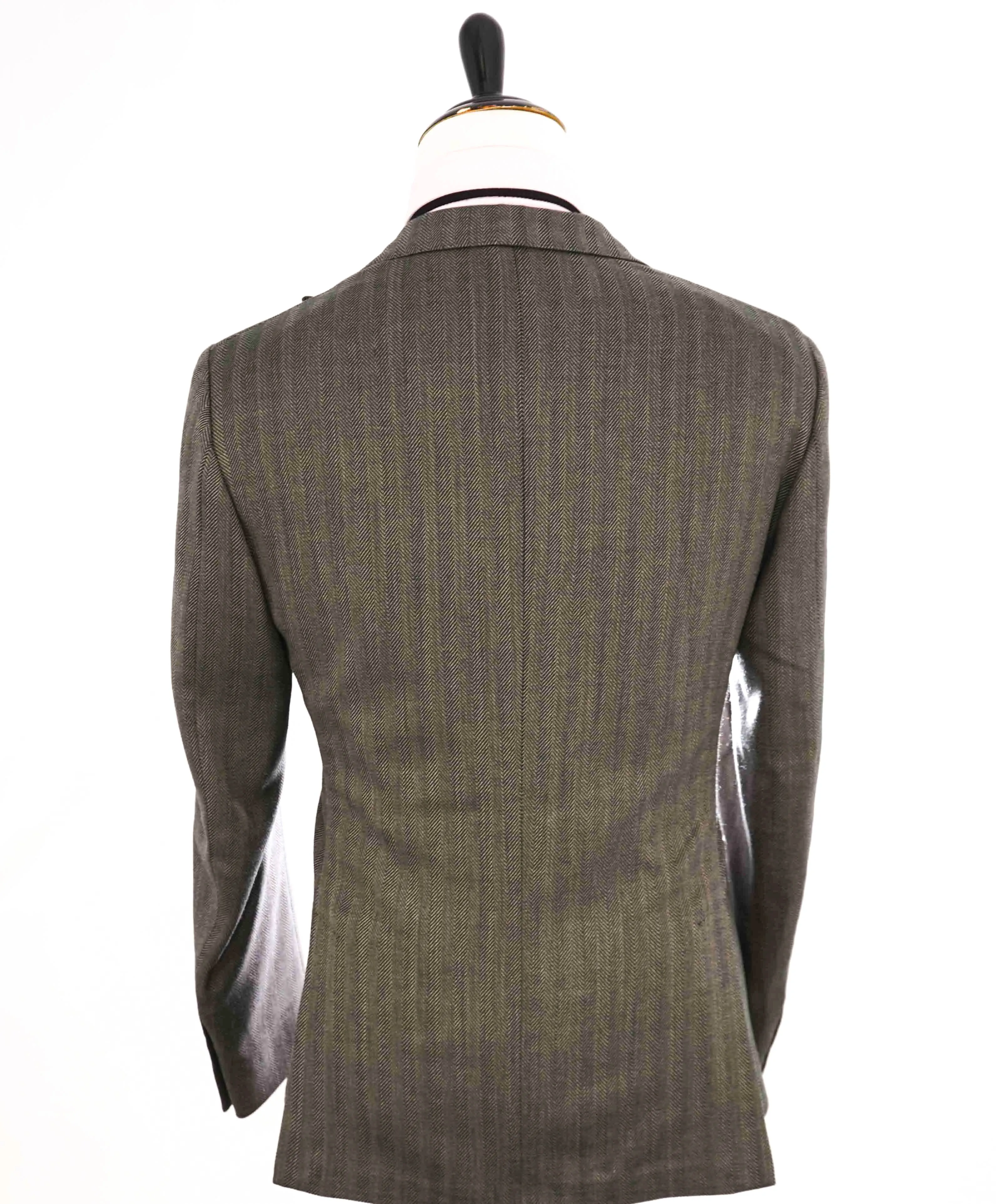 $1,395 ELEVENTY - Green Herringbone Peak Lapel Blazer - 46 (56 EU)