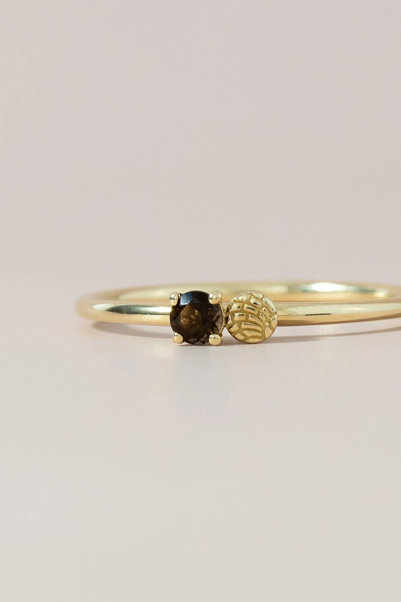 14K Smokey Topaz Cafe & Concha Ring