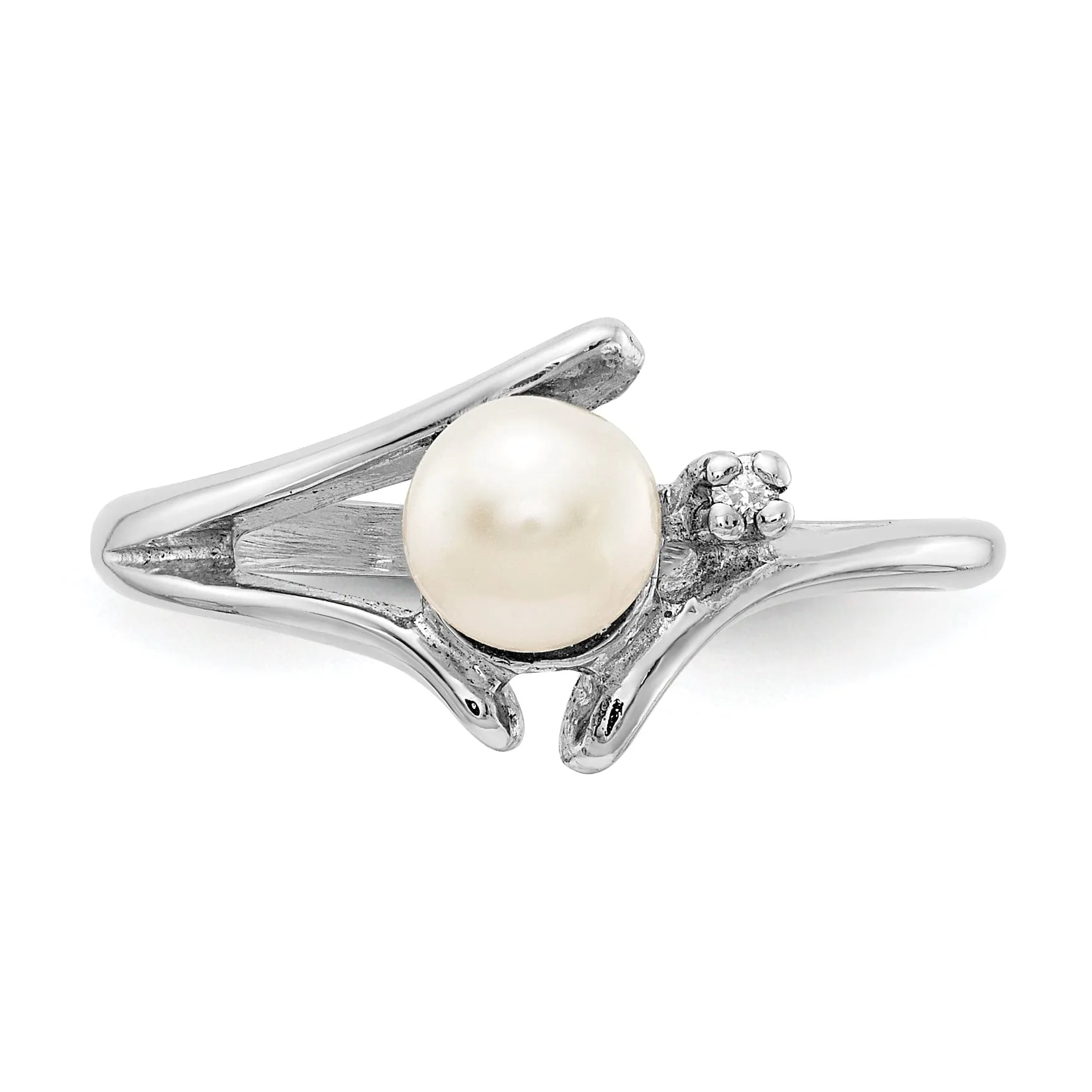 14k White Gold Pearl Diamond Ring