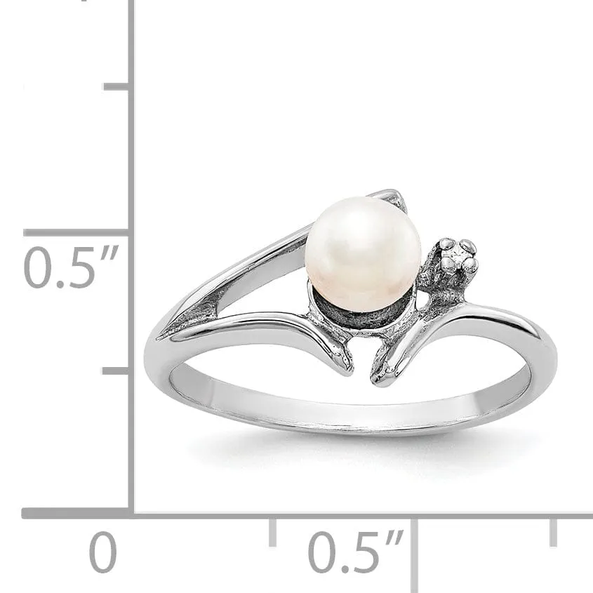 14k White Gold Pearl Diamond Ring