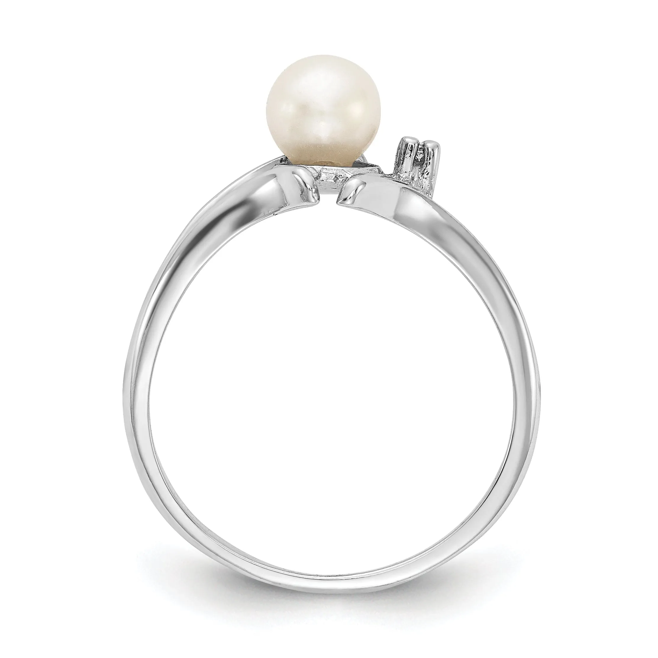 14k White Gold Pearl Diamond Ring