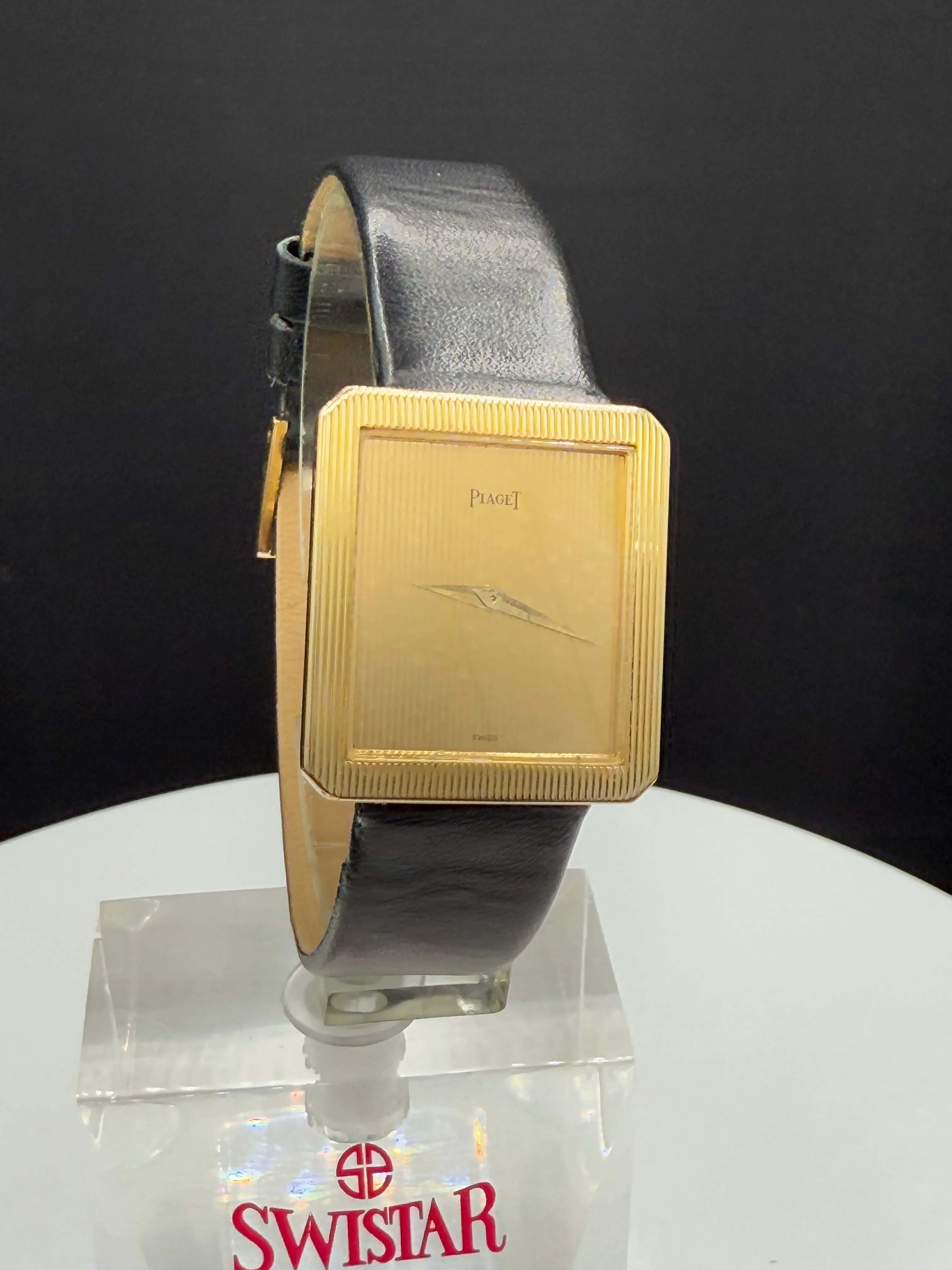 18k Piaget Protocole Gold Mechanical Watch - 9154 25x28 MM