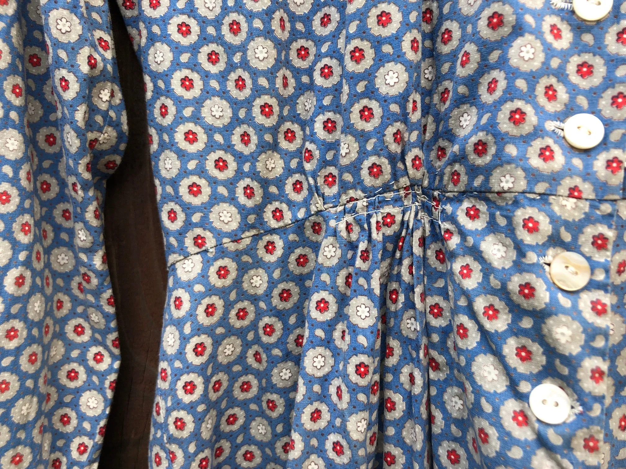 1930s blue cotton feedsack dress . vintage 30s dress . size s to m