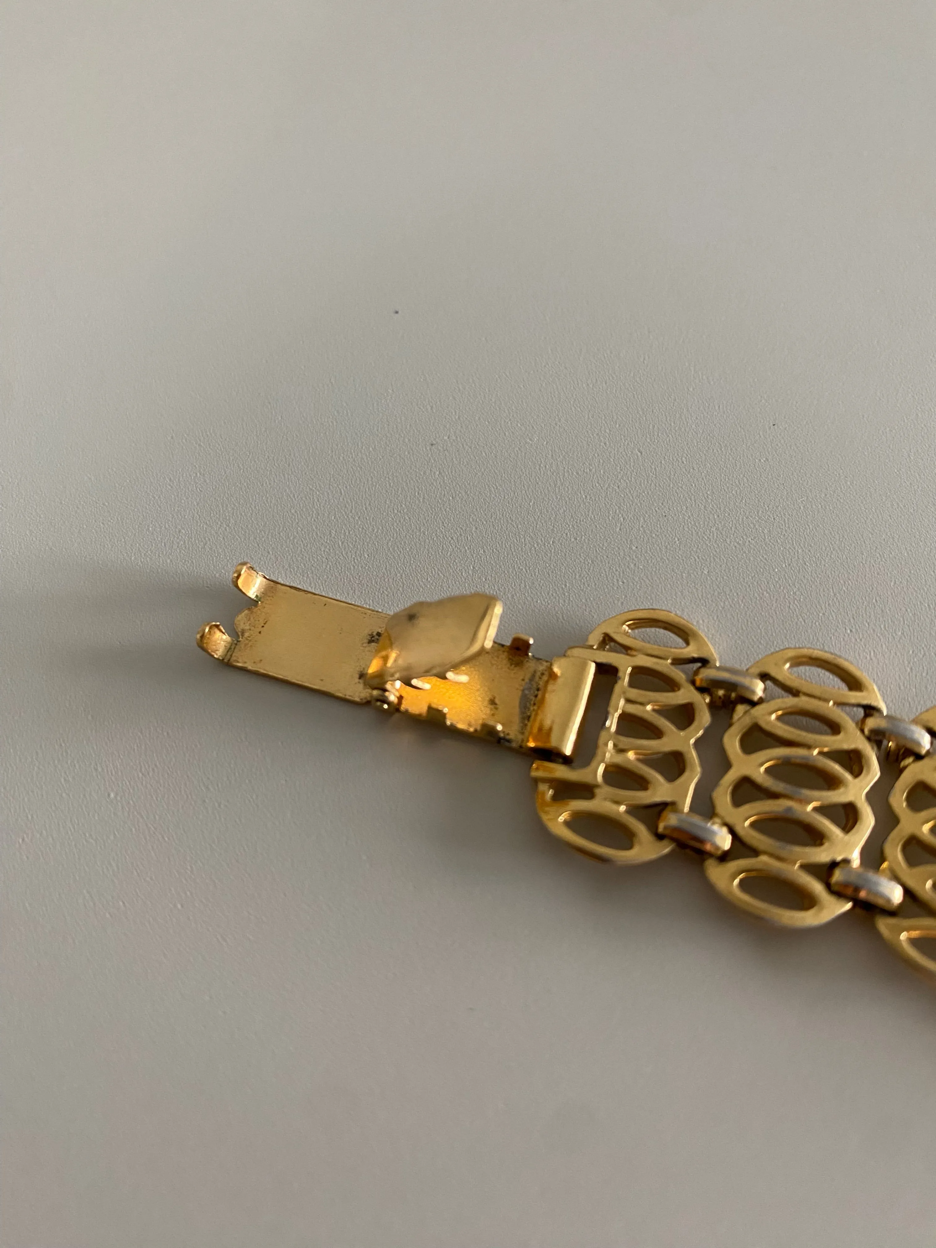 1970s Vintage Filigree Art Deco Vendôme Mechanical Watch