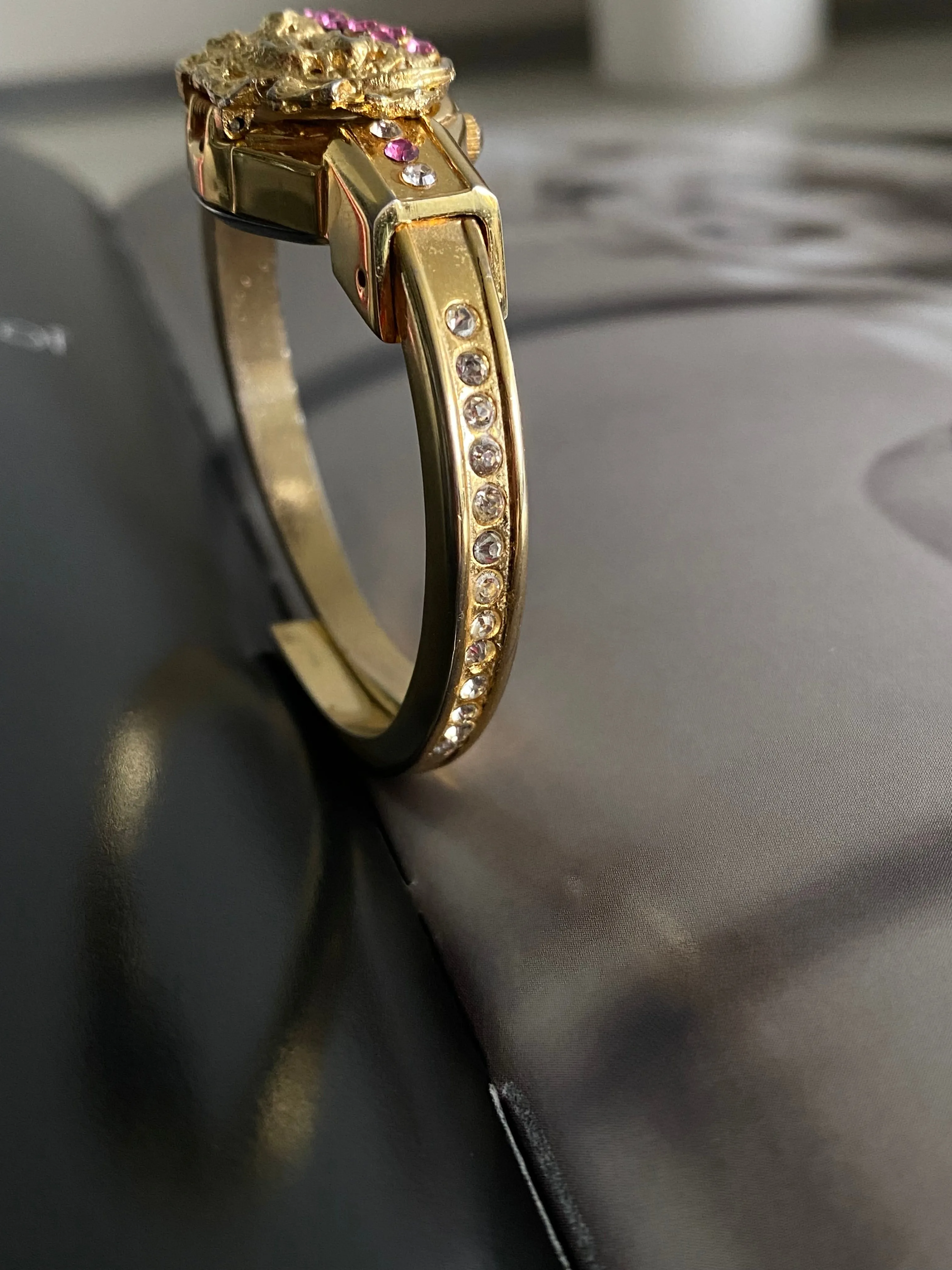1990s Vintage Gold tone Peek-a-Boo Rhinestone MIYOKO Women's watch
