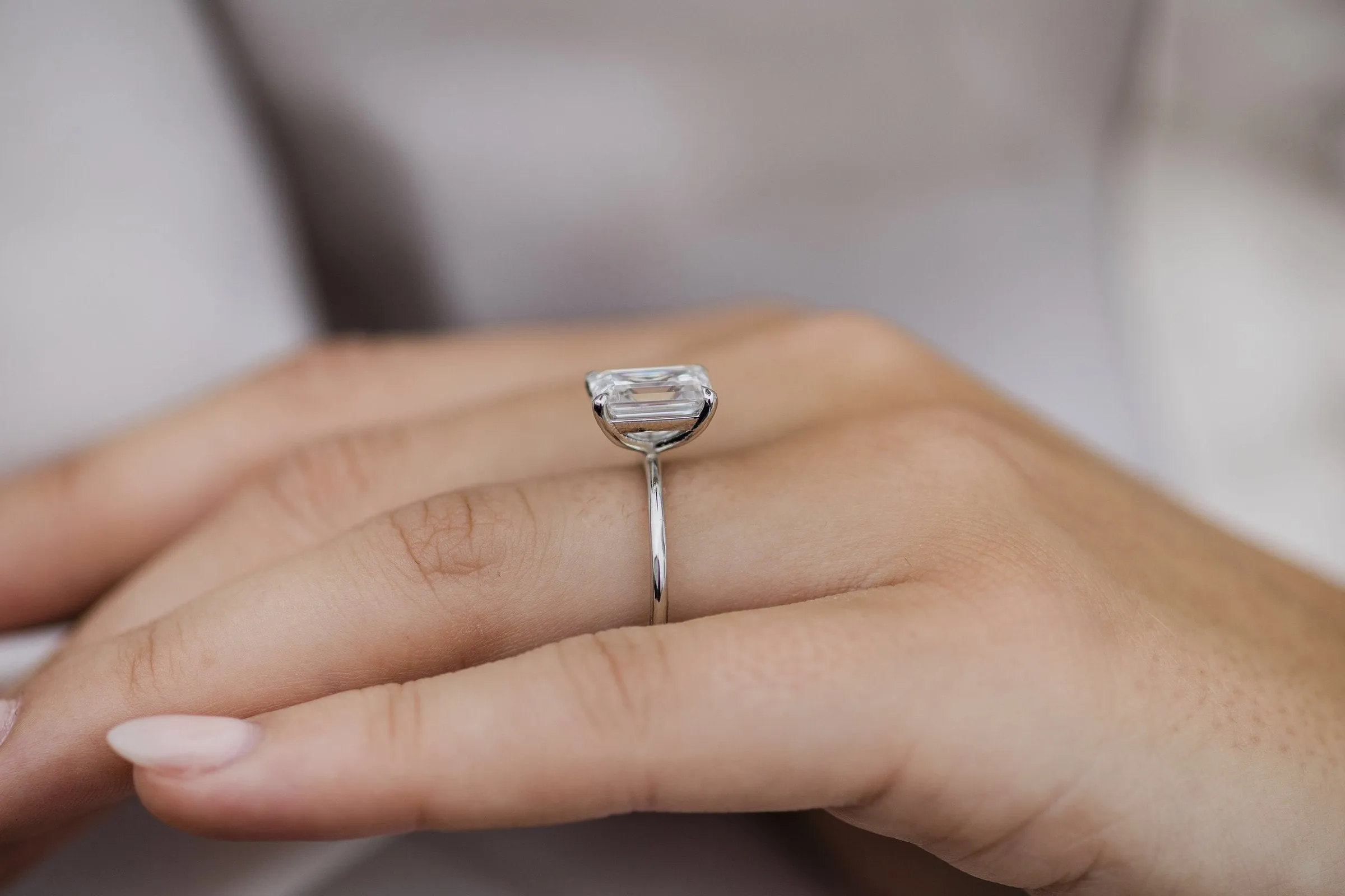2.00ct Emerald Cut Moissanite unique engagement ring White Gold vintage Cluster ring for women Emerald diamond wedding Anniversary gift