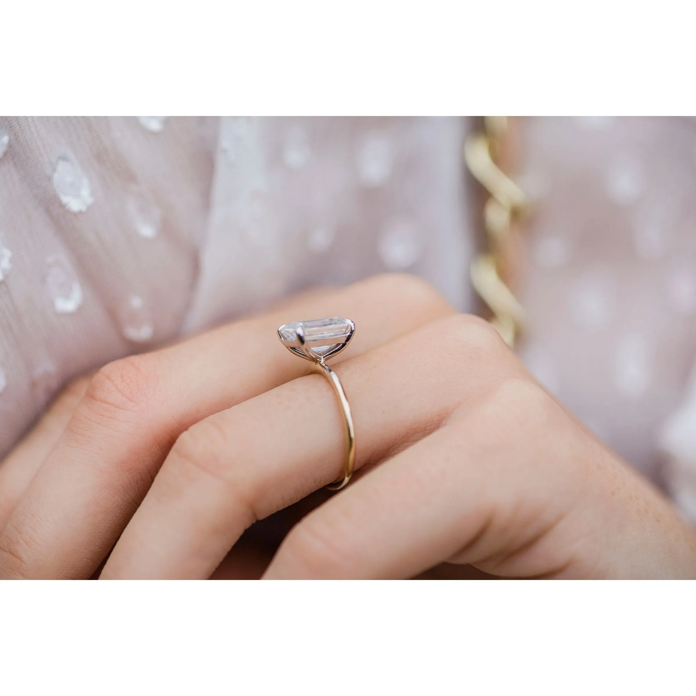 2.00ct Emerald Cut Moissanite unique engagement ring White Gold vintage Cluster ring for women Emerald diamond wedding Anniversary gift