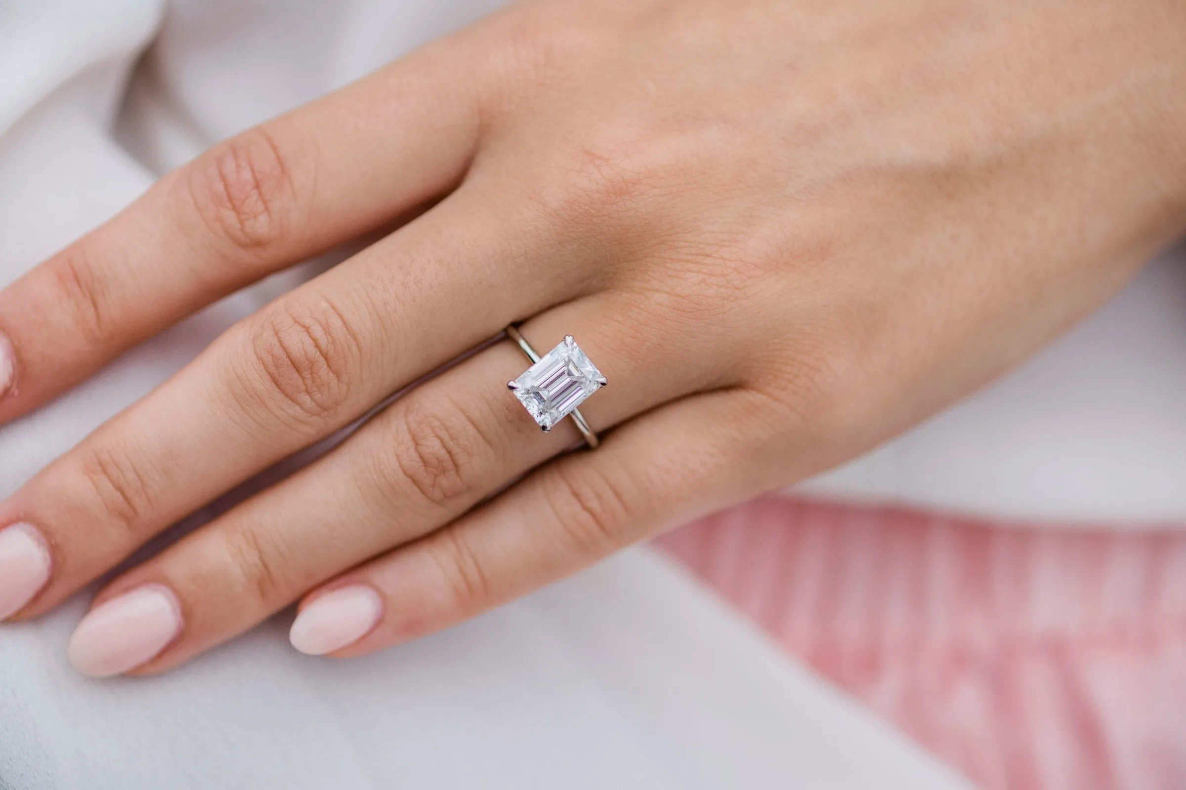 2.00ct Emerald Cut Moissanite unique engagement ring White Gold vintage Cluster ring for women Emerald diamond wedding Anniversary gift