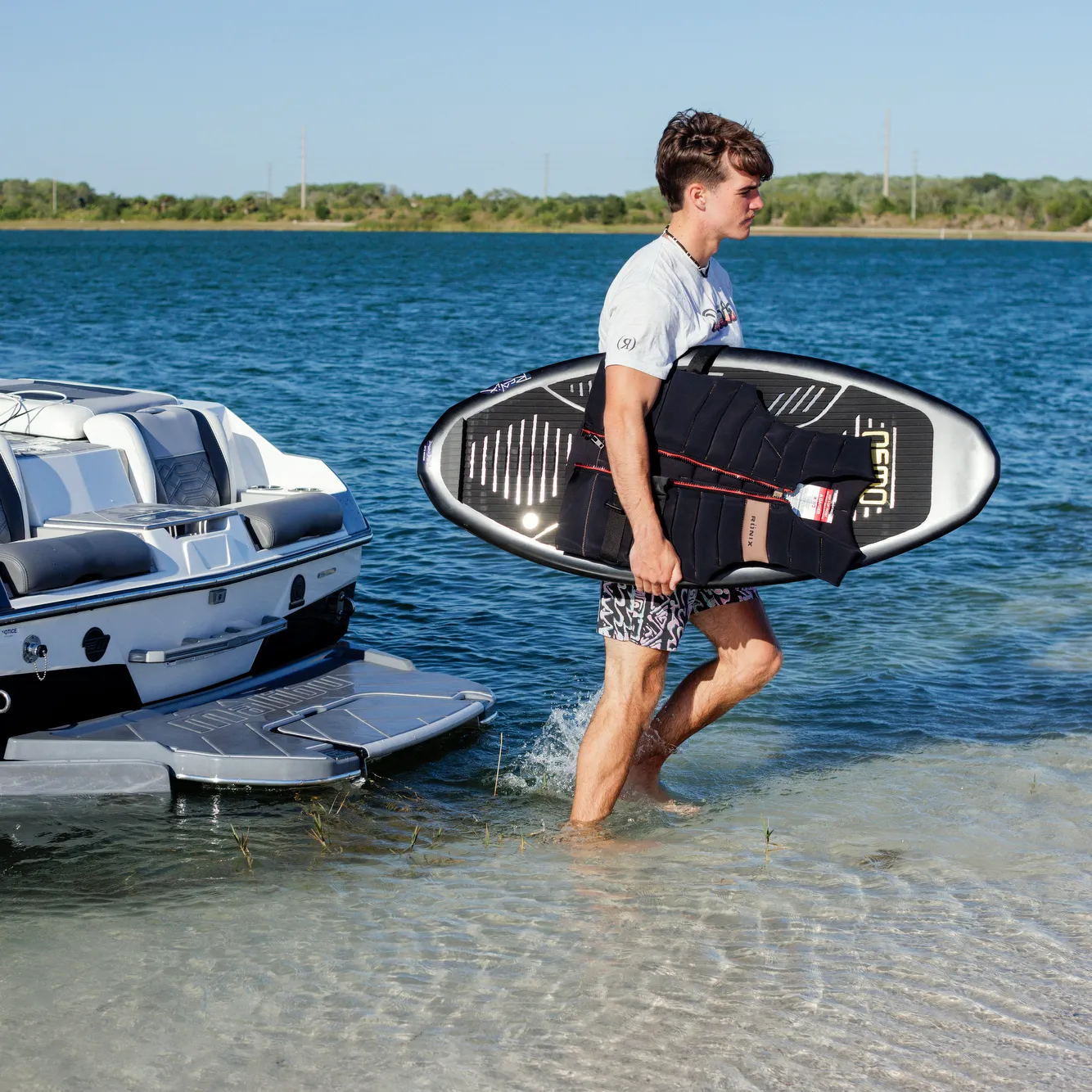 2025 Ronix H.O.M.E. Carbon Pro Osmo Skimmer Wakesurf Board