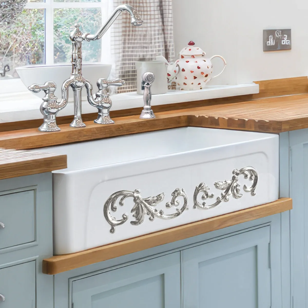 33" reversible single bowl fireclay kitchen sink: Roman vine, beveled front apron