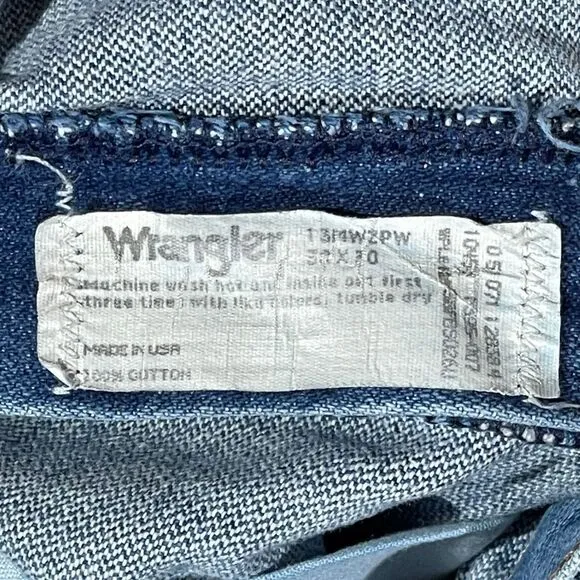 36w USA‎ Vintage Wrangler Cutoffs