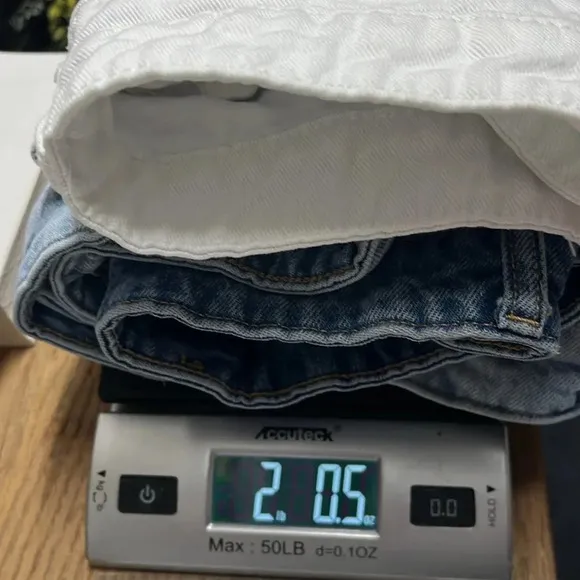 4 Jean shorts bundle 2 Aeropostale 2 Shein Imperfect juniors denim shorts size 2