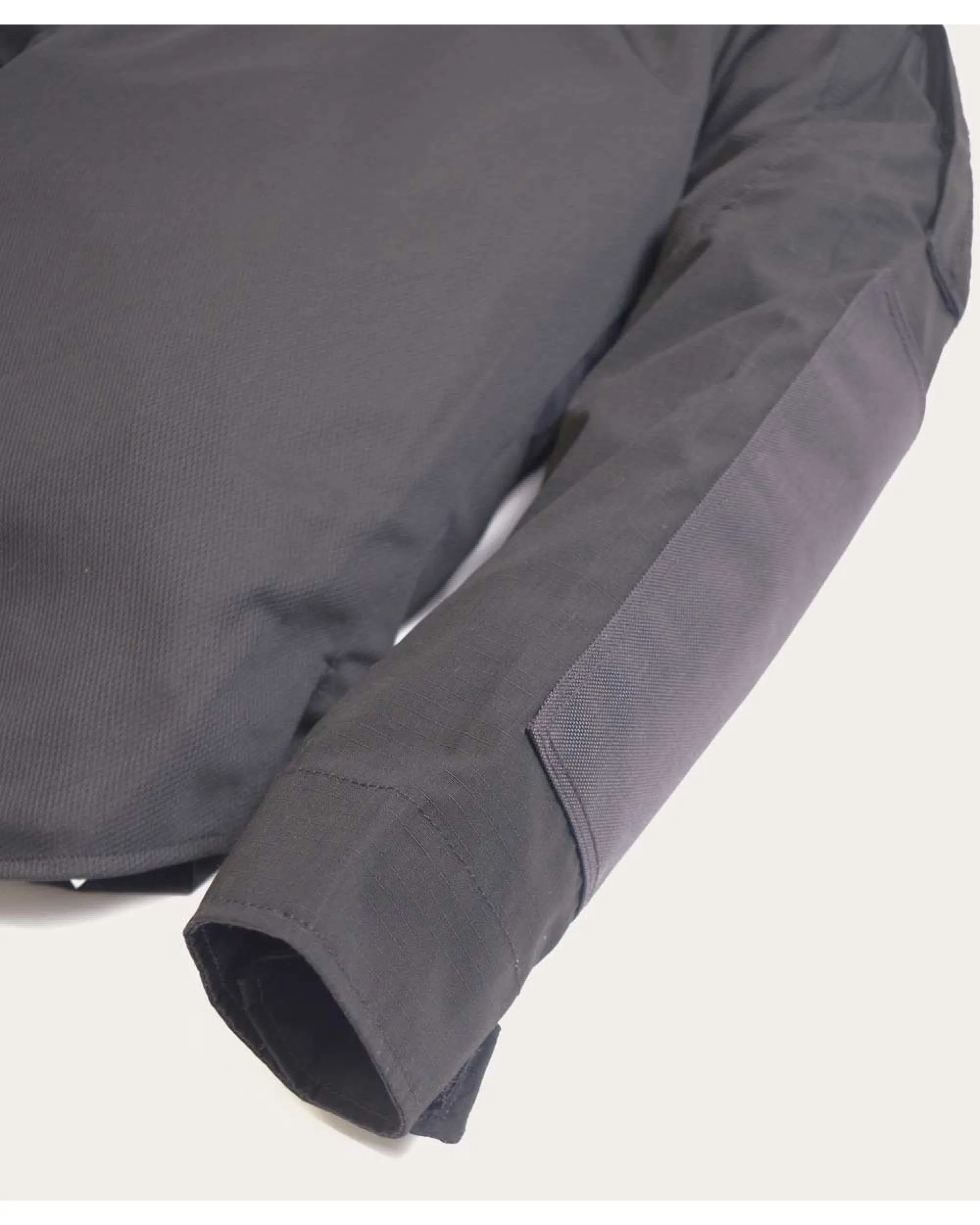 A126 LW UBACS Shirt - Black