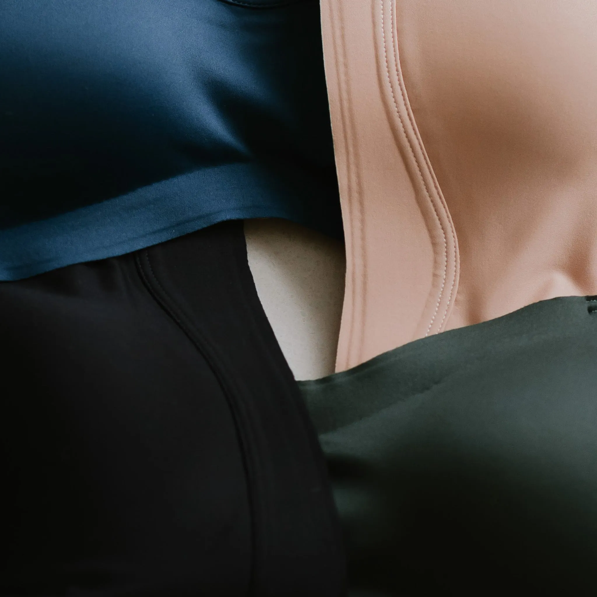 air-ee Multi-Way Bandeau Slim (Signature Edition) - Milk Tea