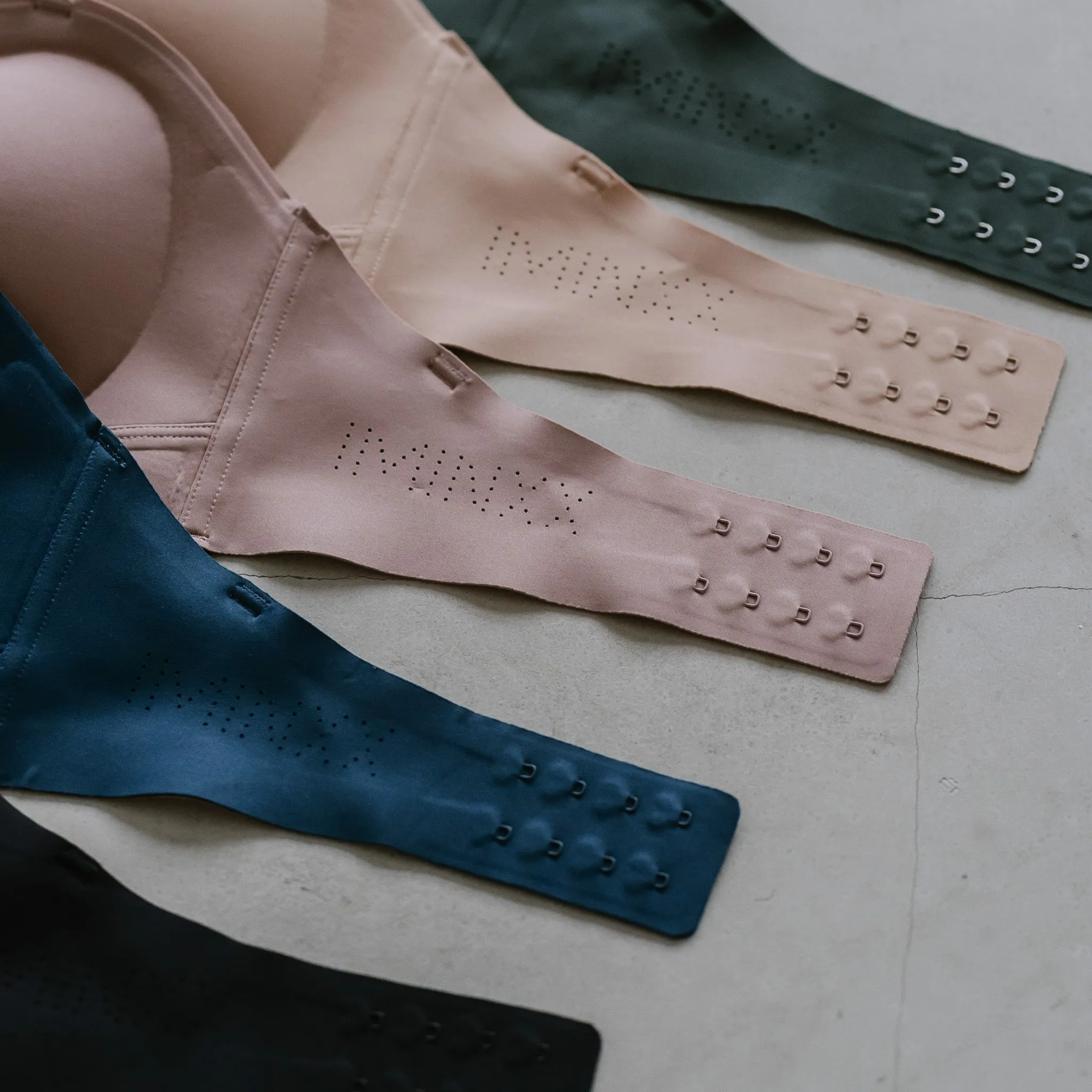 air-ee Multi-Way Bandeau Slim (Signature Edition) - Milk Tea