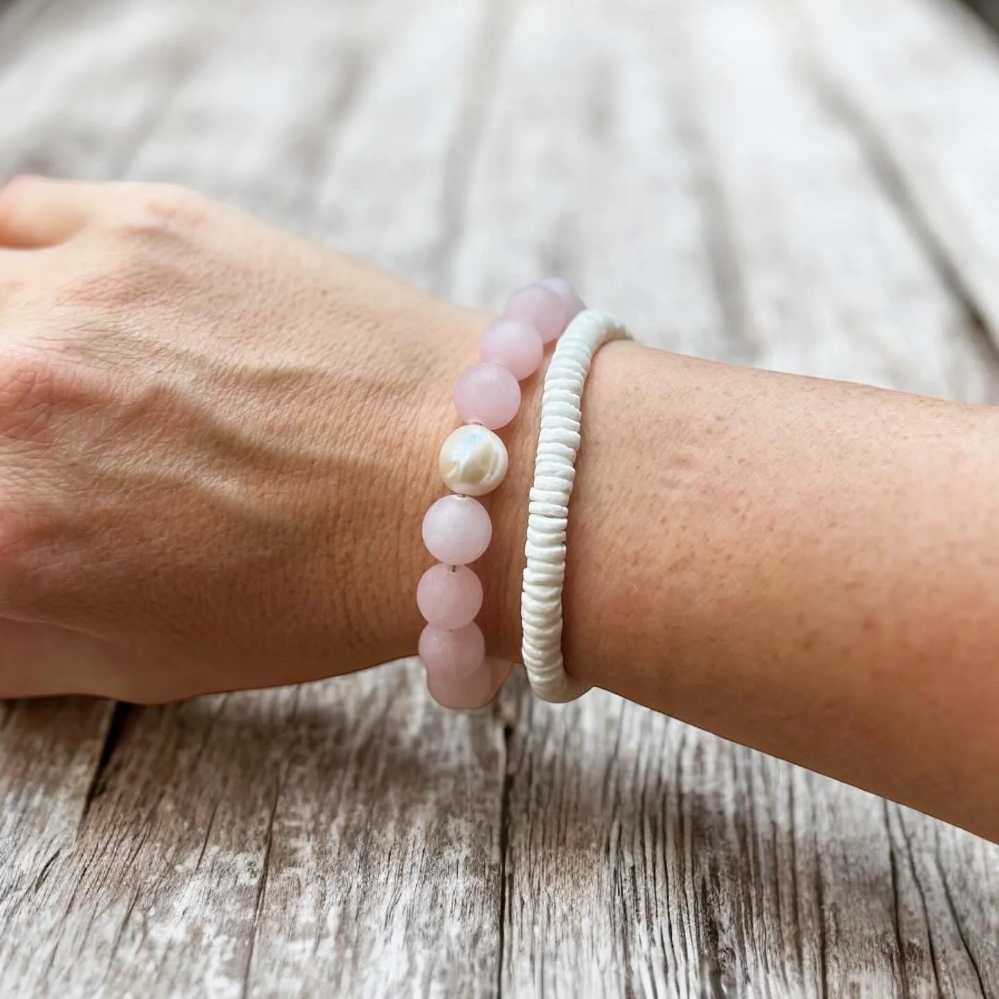 Aphrodite: Rose Quartz Freshwater Pearl