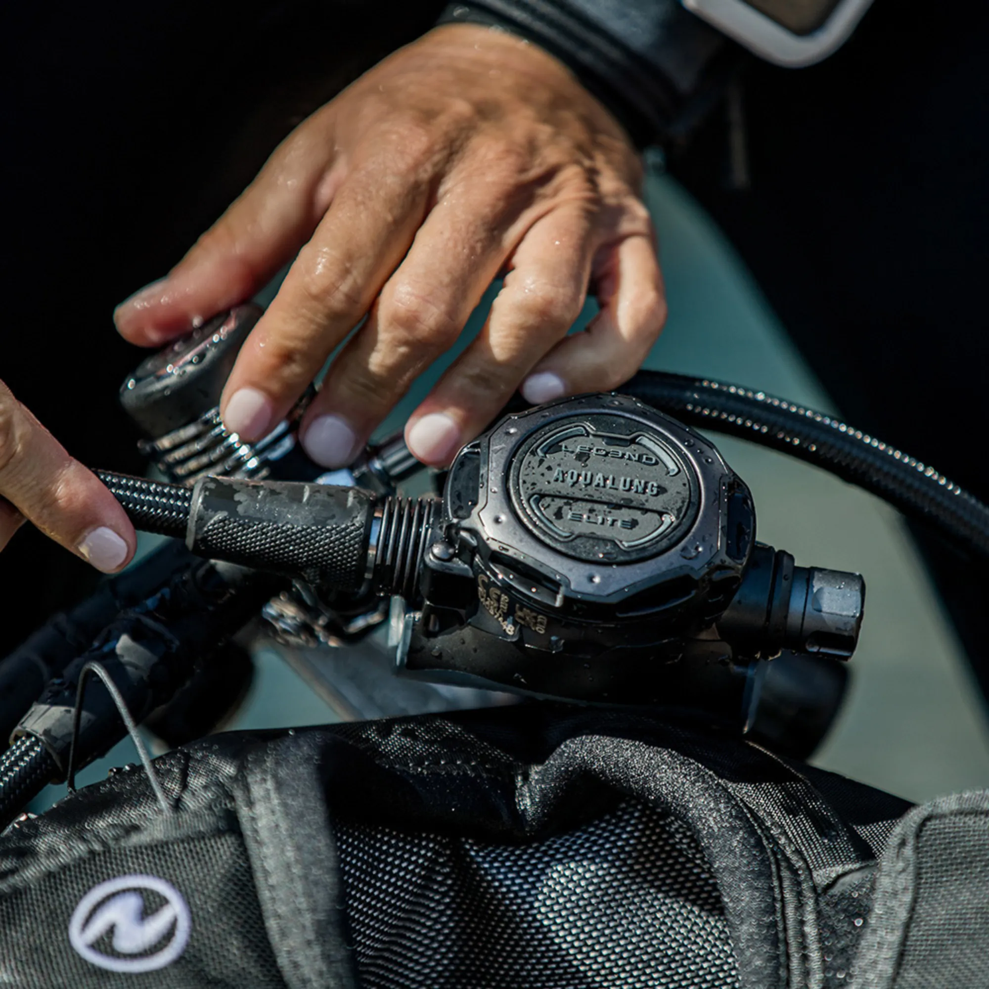 Aqualung LEG3ND Elite Black Edition   Octopus diving regulator set