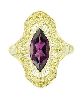 Art Deco Amethyst Filigree Cocktail Ring in 14 Karat Yellow Gold