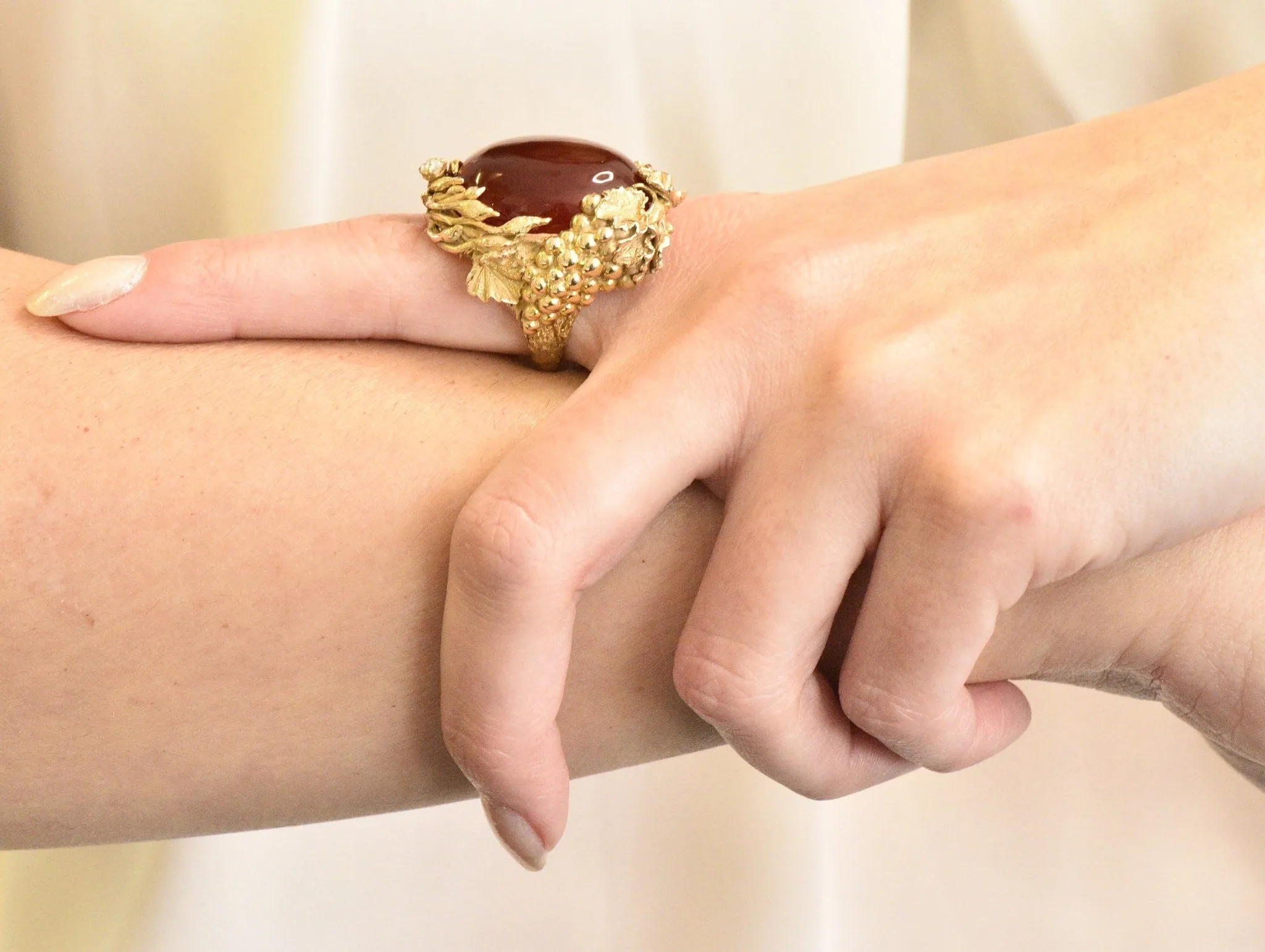 Art Nouveau Carnelian Diamond 14 Karat Gold Ring