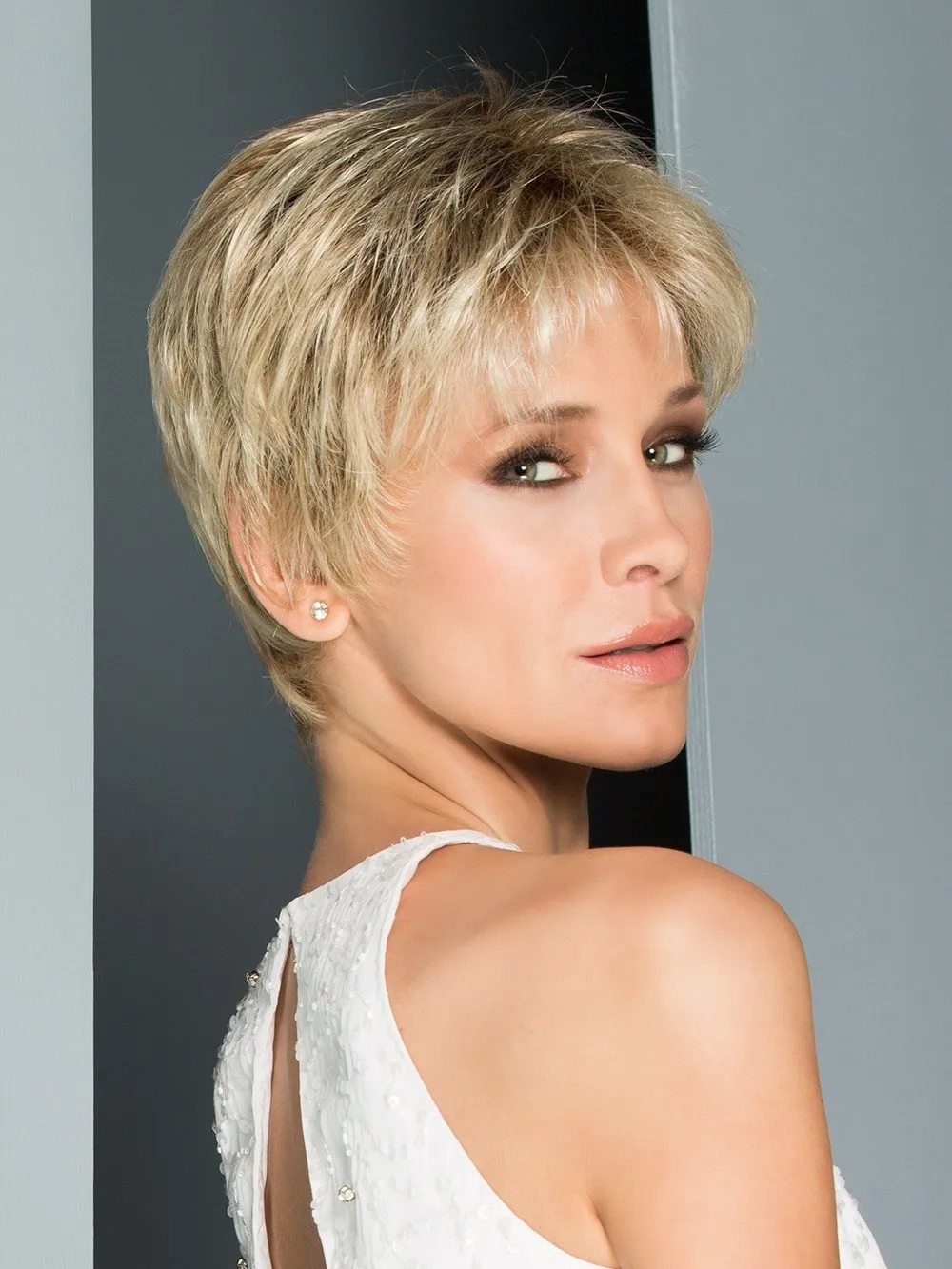 Aura  | Hair Society