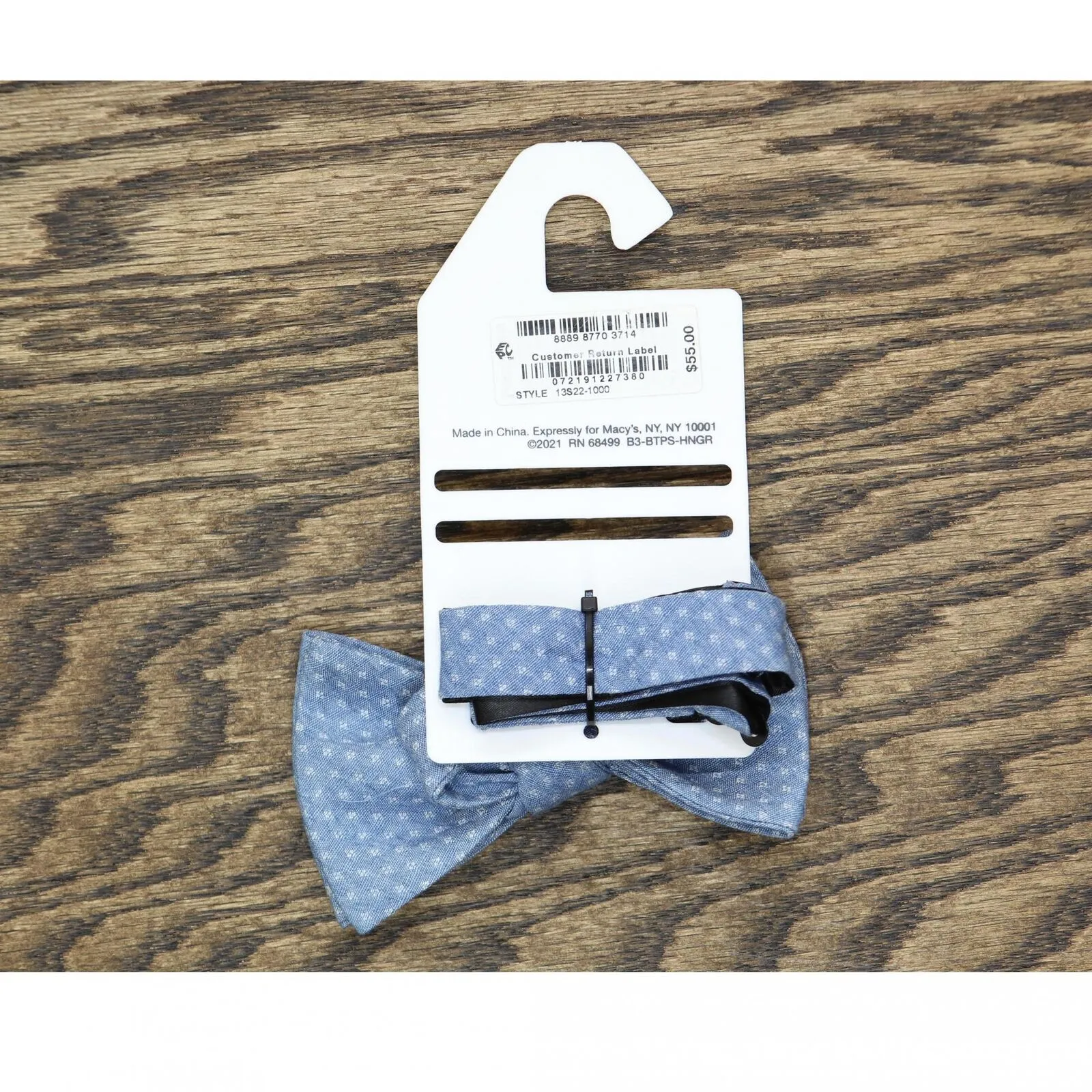 Bar III Men's Avondale Diamond Neat Pre-Tied Bow Tie 13S22-1000 Blue One Size