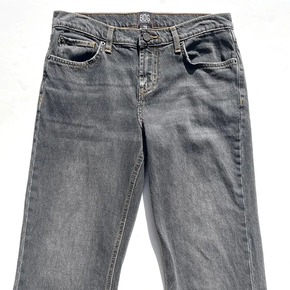 BDG URBAN OUTFITTERS Women’s Low-Rise Flare Jean Blue Gray Wash size 28