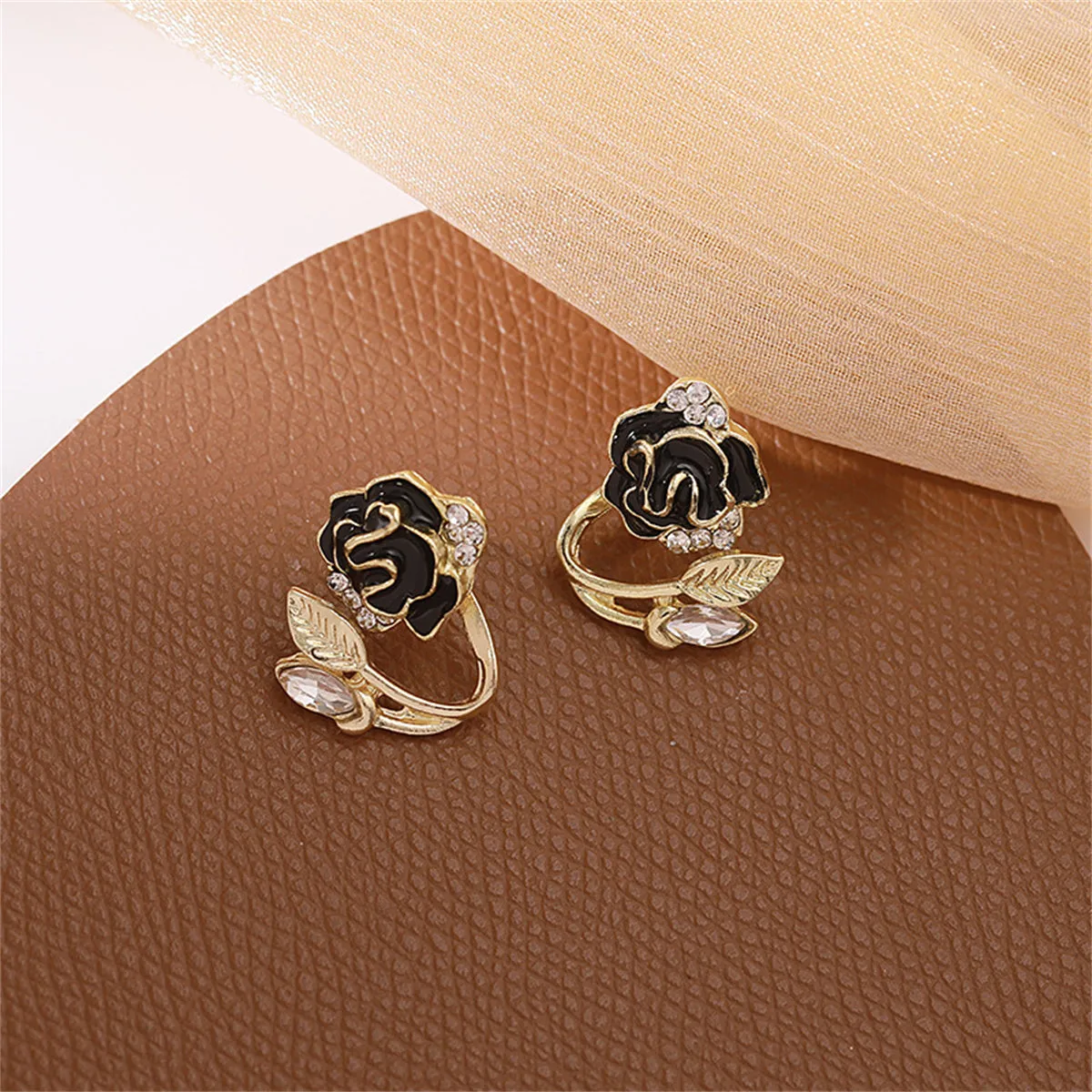 Black Enamel & Crystal Flower Ear Jacktes