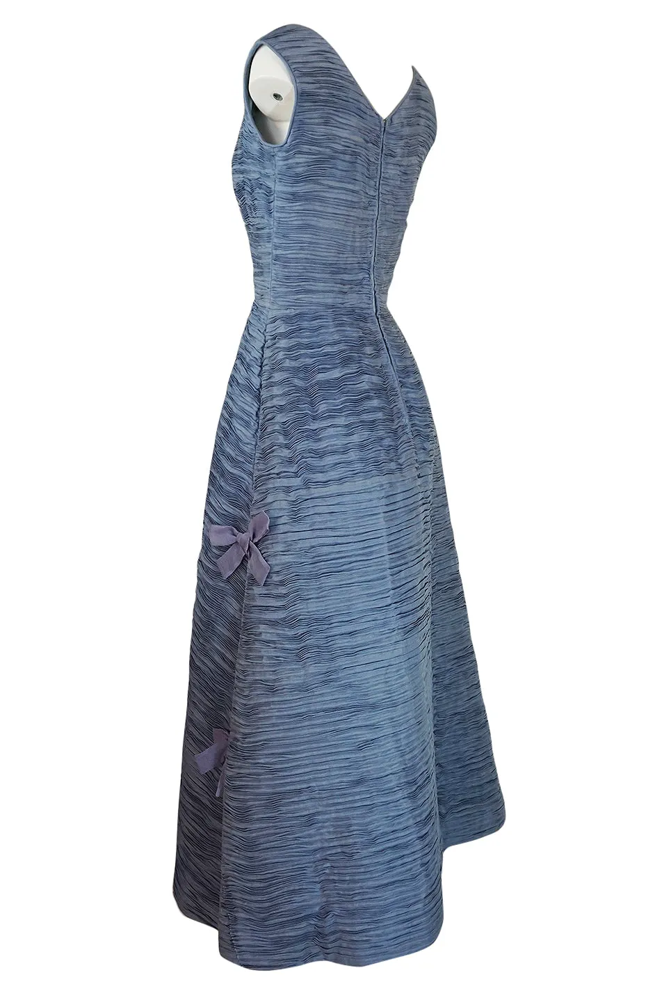 c.1965 Sybil Connolly Couture Bow Detailed Blue Pleated Irish Linen Dress