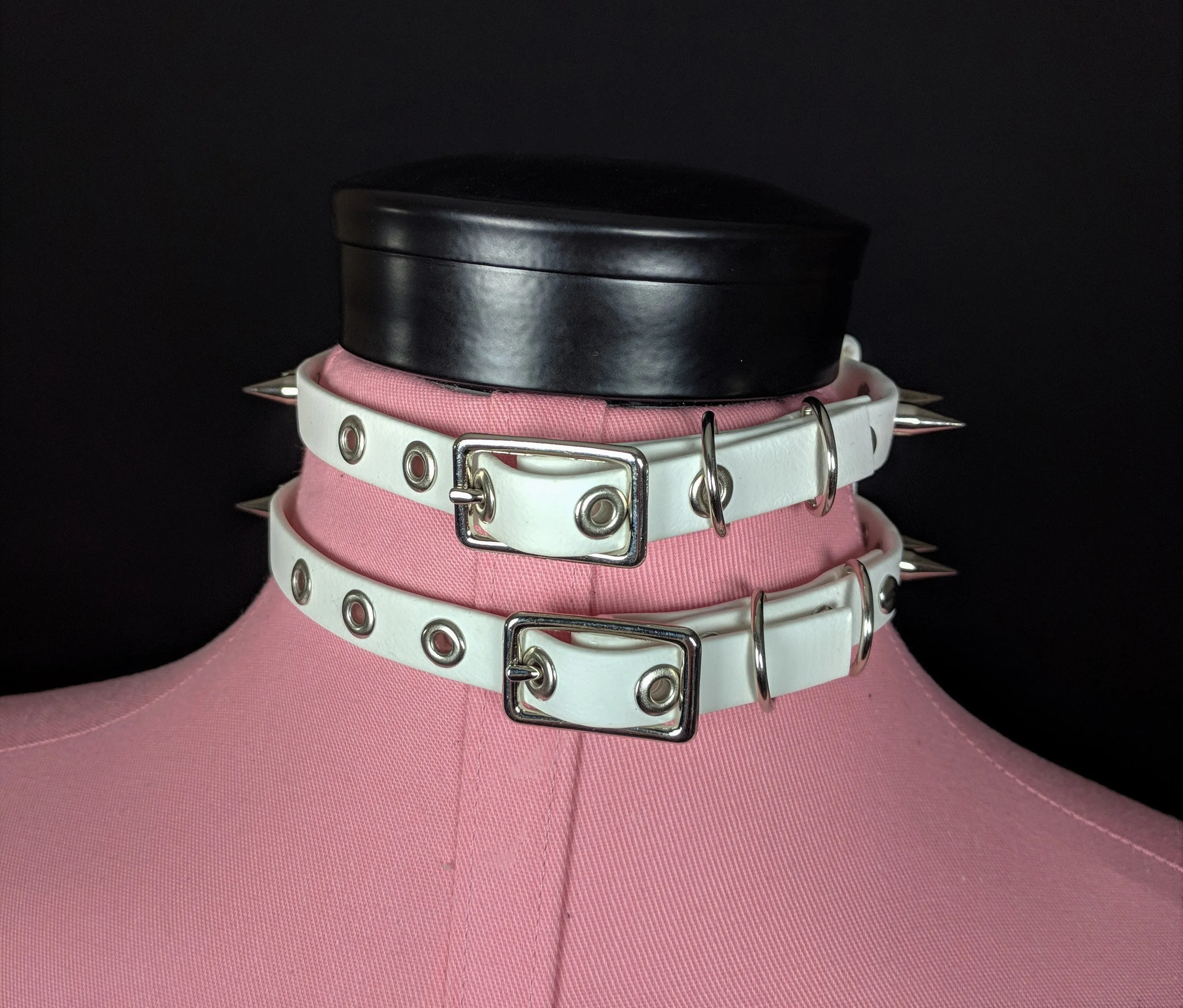Caden vegan biothane collar with spikes