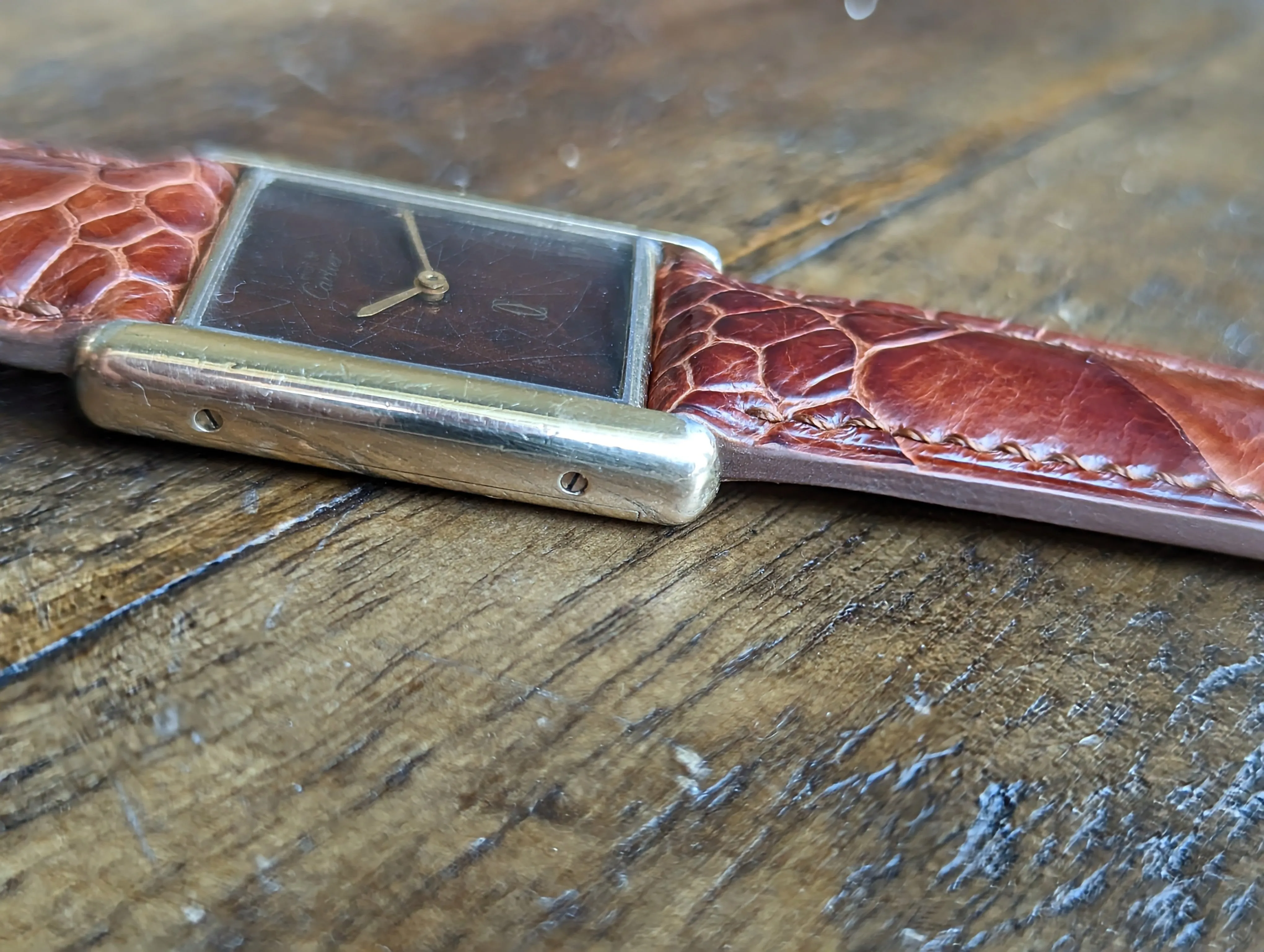 Cartier Tank Vermeil Burgundy - Manual Wound