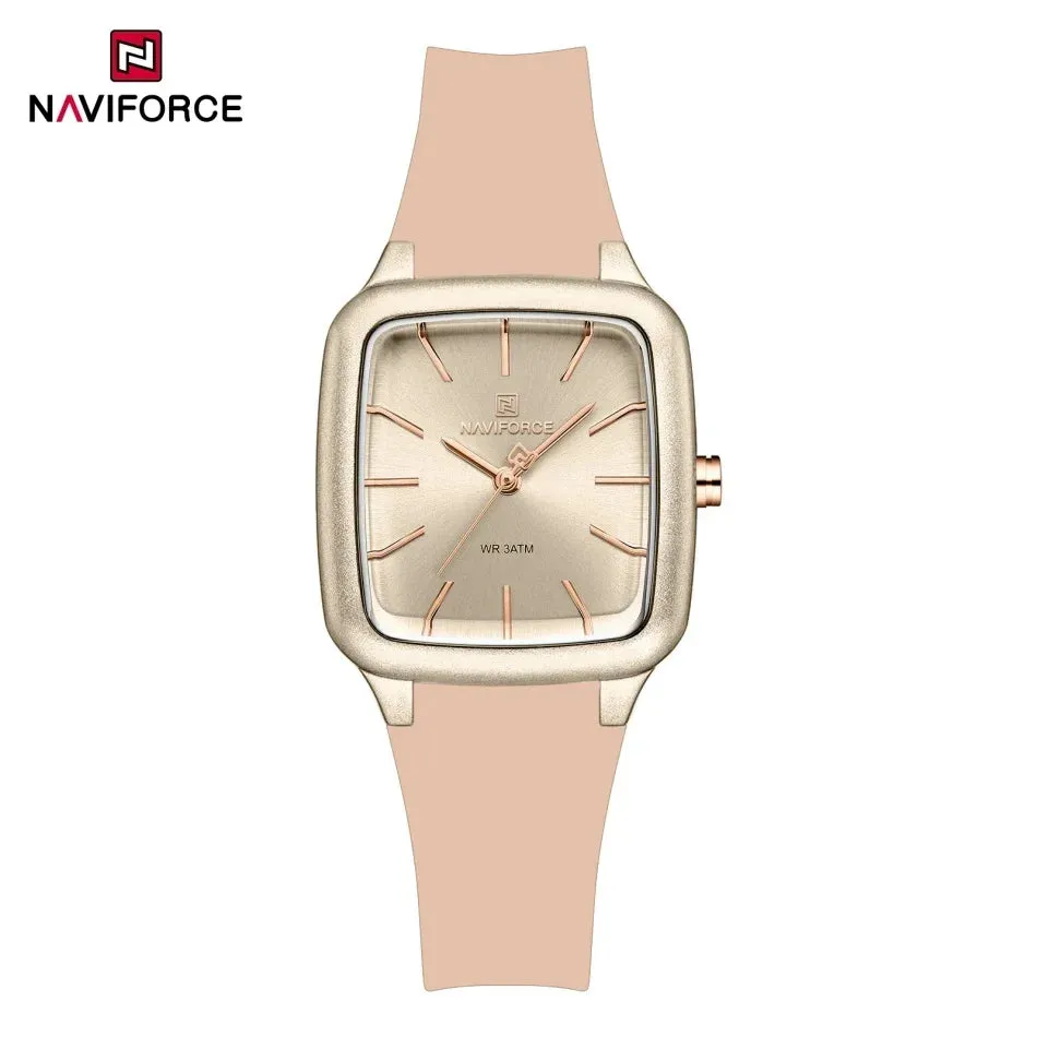 Chic Silicone Women's Quartz Watch