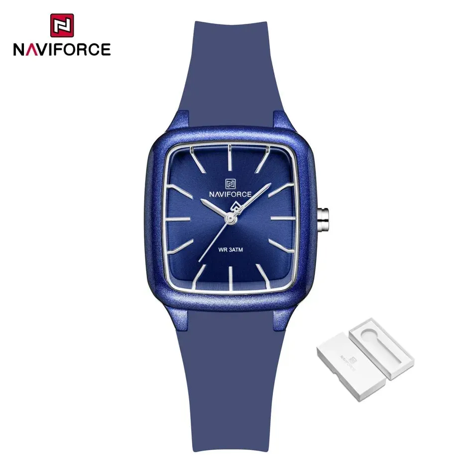 Chic Silicone Women's Quartz Watch