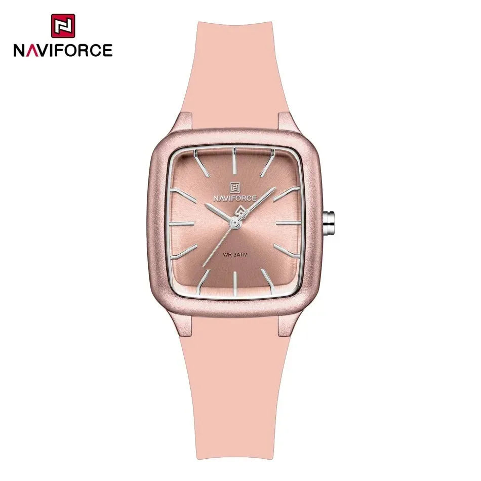 Chic Silicone Women's Quartz Watch