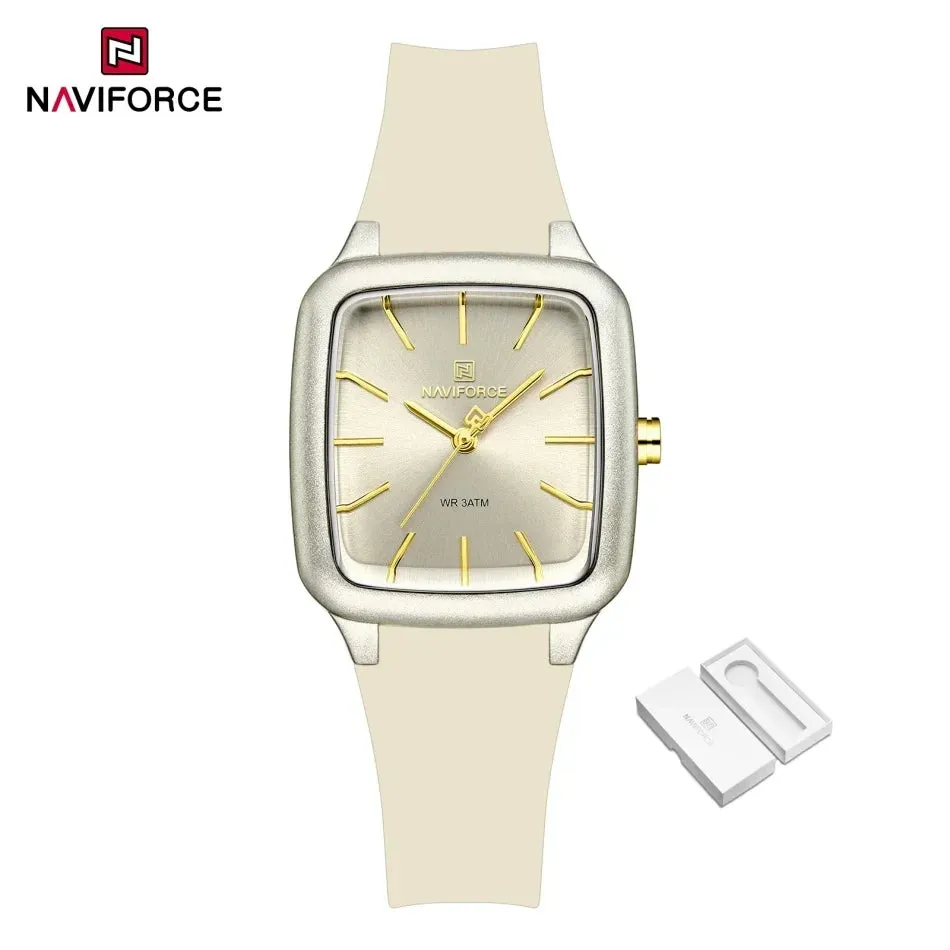 Chic Silicone Women's Quartz Watch
