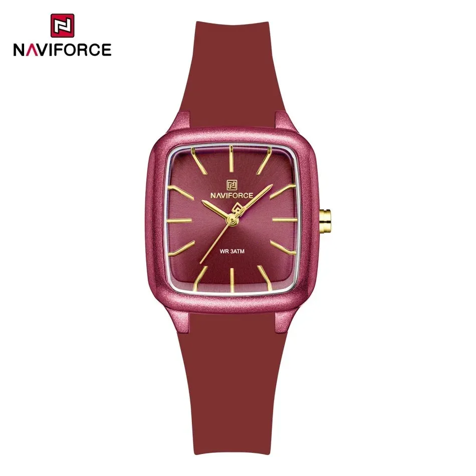 Chic Silicone Women's Quartz Watch
