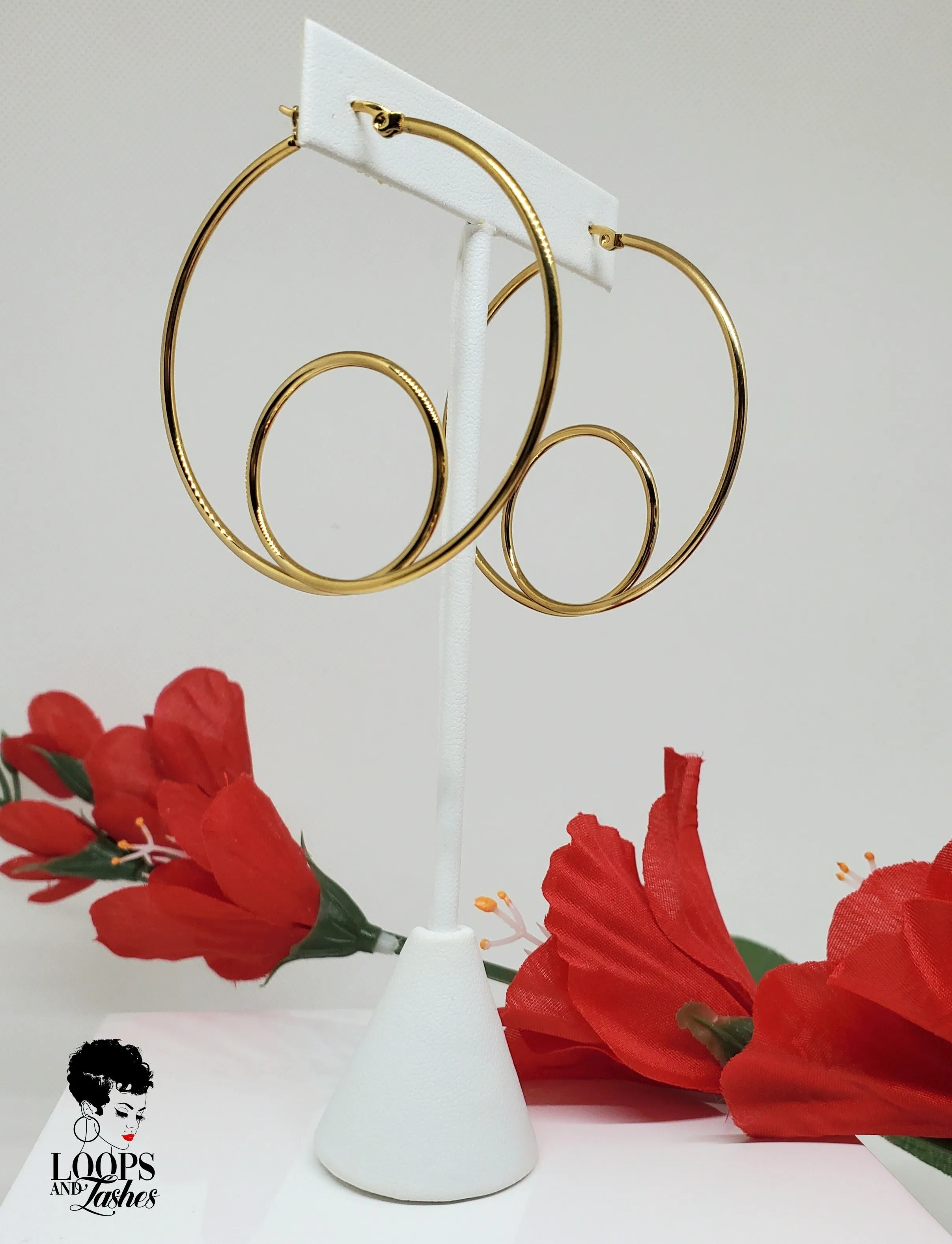 Circle Back Hoop Earrings