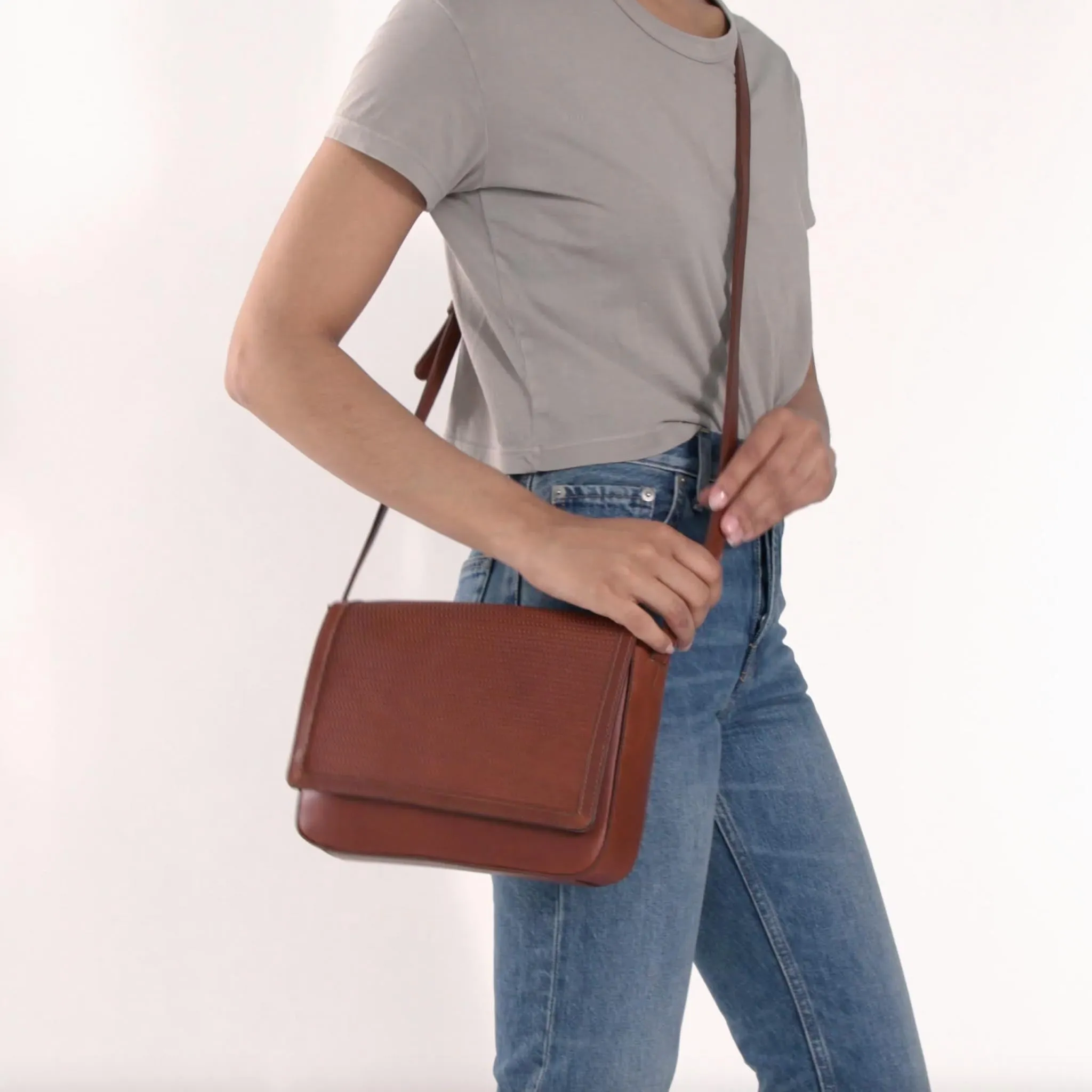 Clara Crossbody Woven Brandy