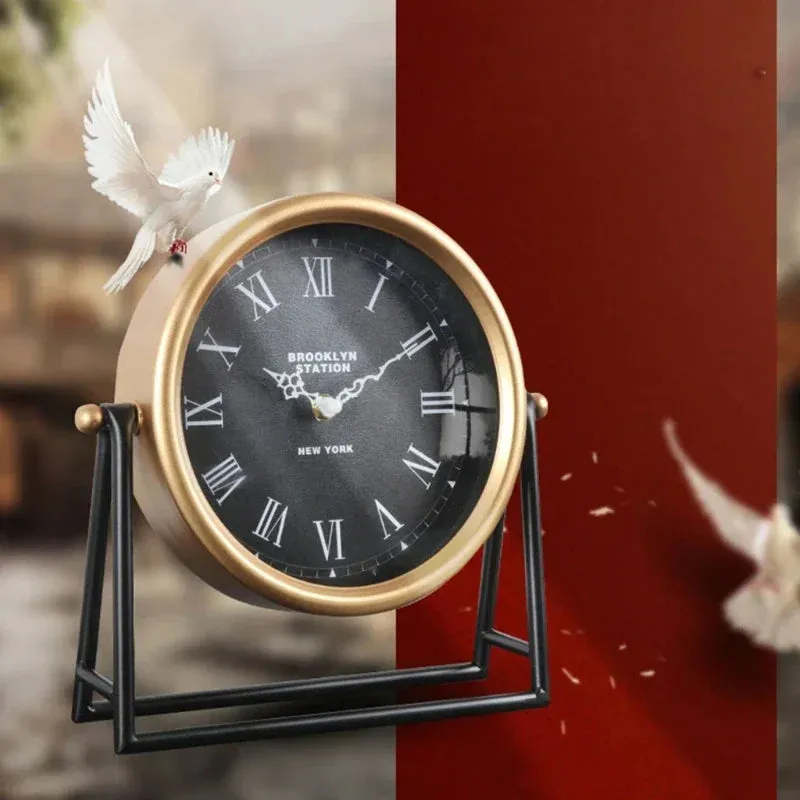 ClassicTock | Vintage-Inspired Metal Desk Clock