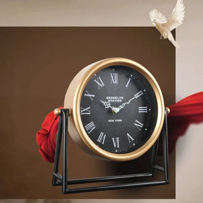 ClassicTock | Vintage-Inspired Metal Desk Clock