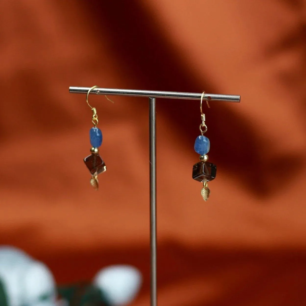 [Clearance] Natural Quartz Earrings