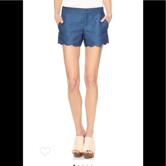Club Monaco Amber Shorts Scalloped Hem