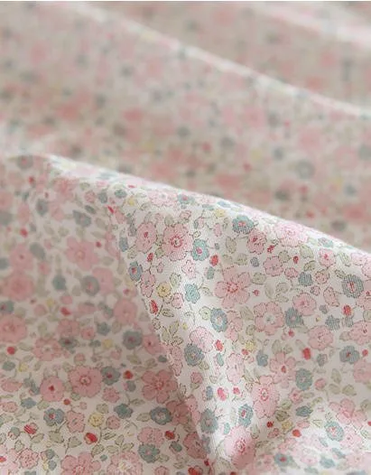 Cotton Double Gauze - Flowers - 44" Wide - By the Yard 73123