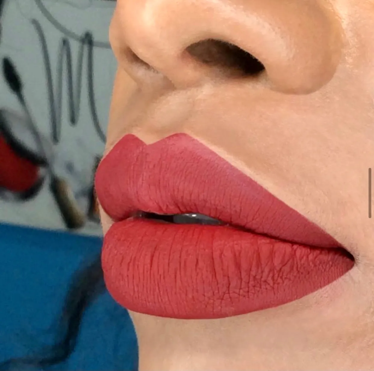 Cream Matte Lipstick "Bloodline"