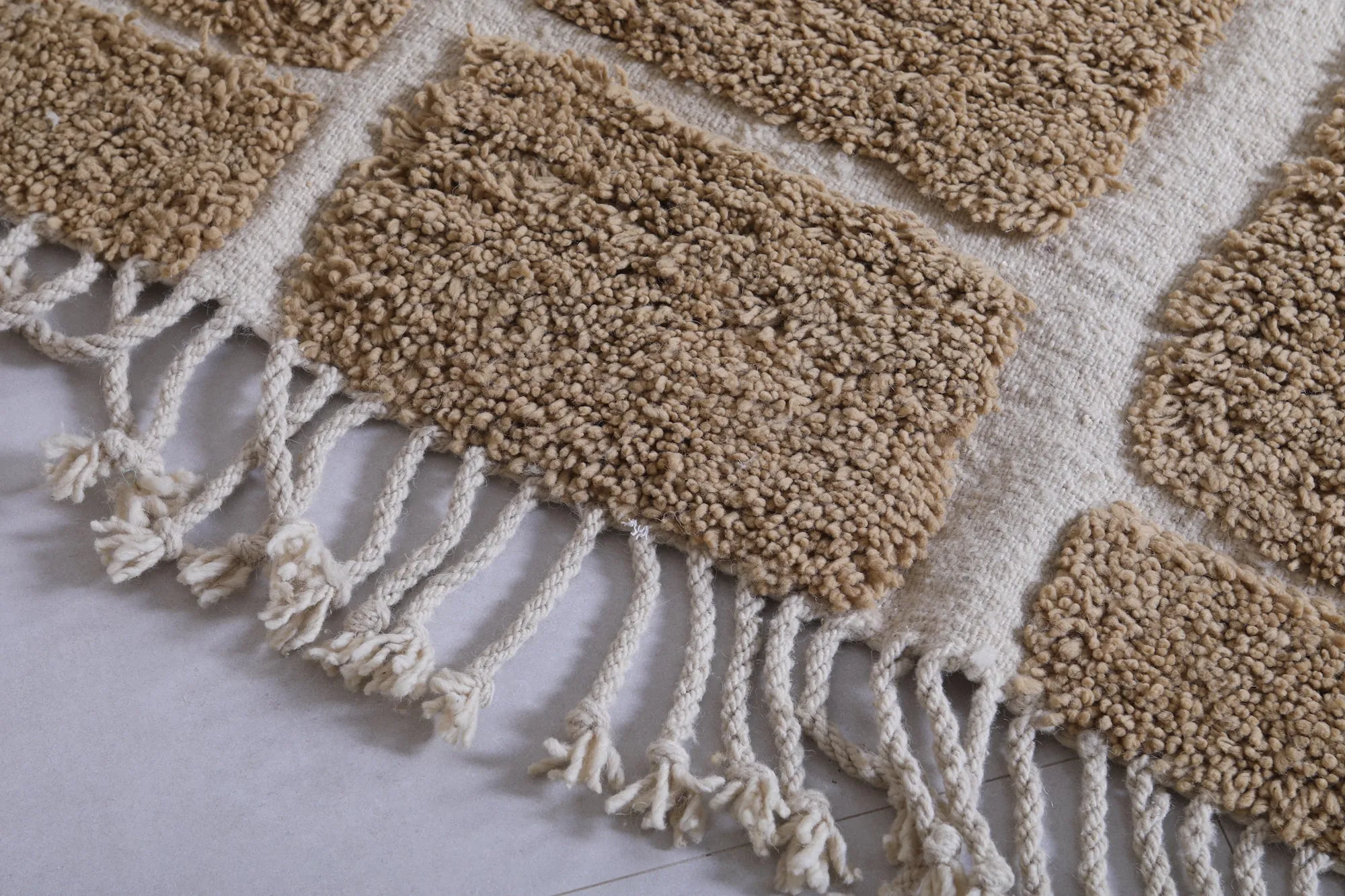 Custom rug - Handmade moroccan berber carpet - Wool rug