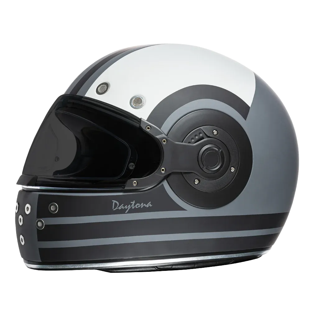 Daytona Retro in Racer