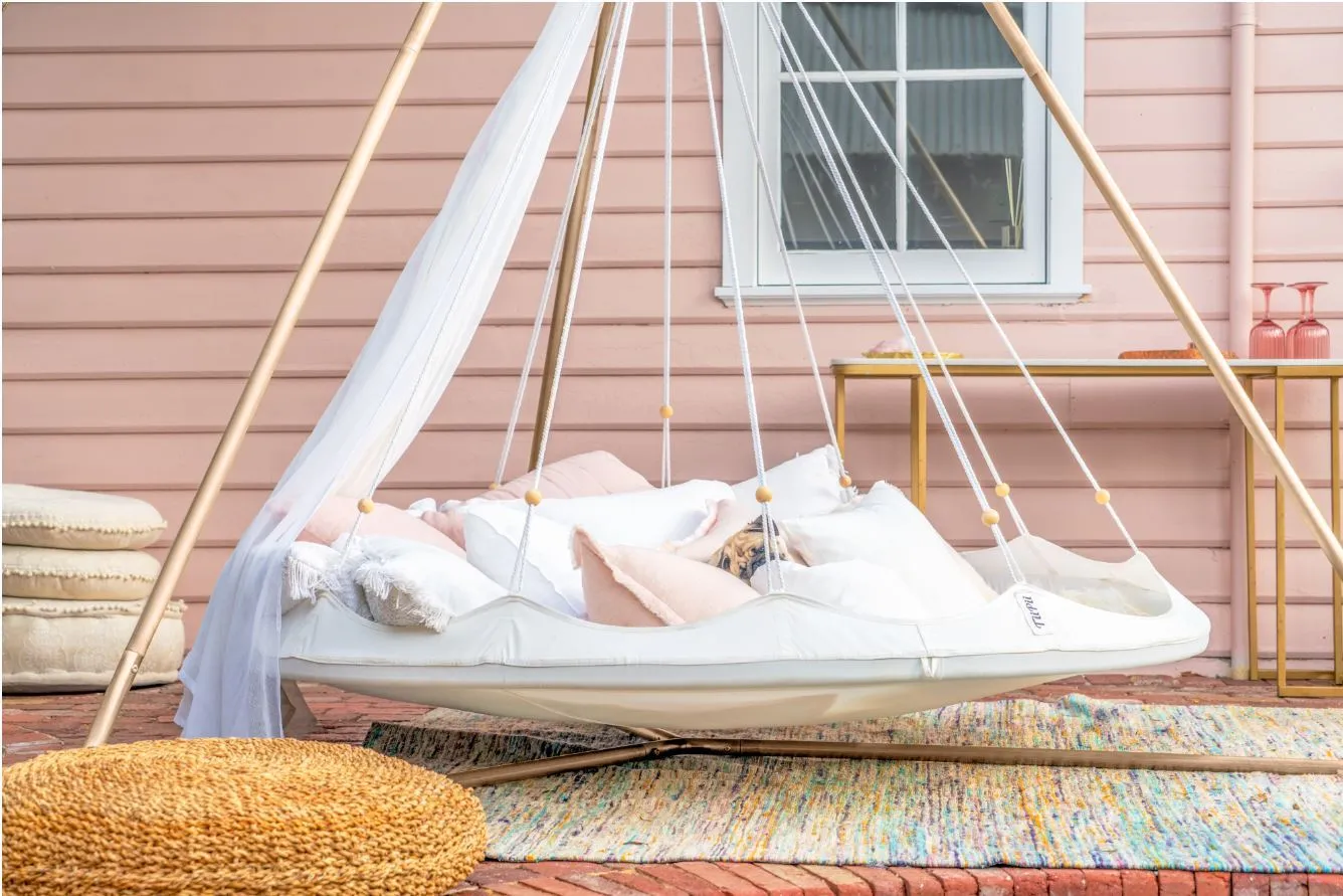 Deluxe Sunbrella® TiiPii Bed, Large