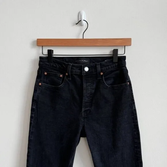 DENIM FORUM • Yoko High Rise Slim in Stay Black • 26