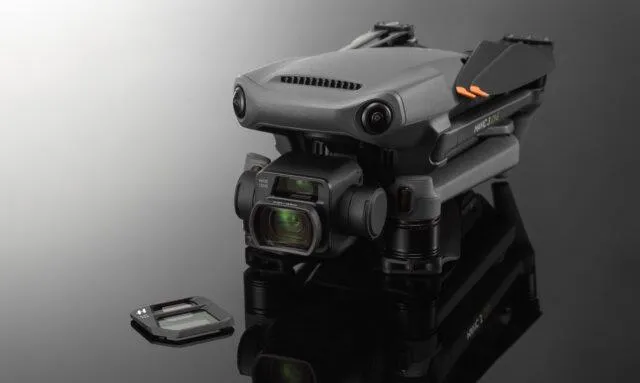 DJI Mavic 3 Cine Premium Combo