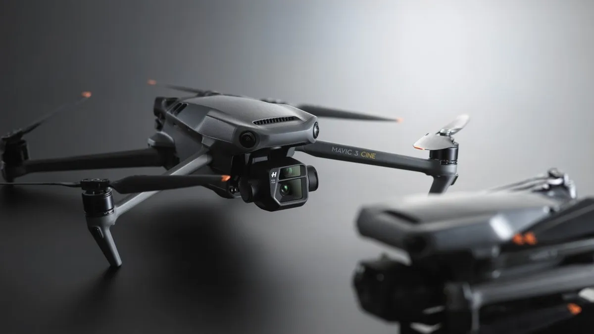 DJI Mavic 3 Cine Premium Combo