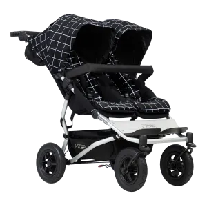 duet™ and carrycot plus™ for twins bundle